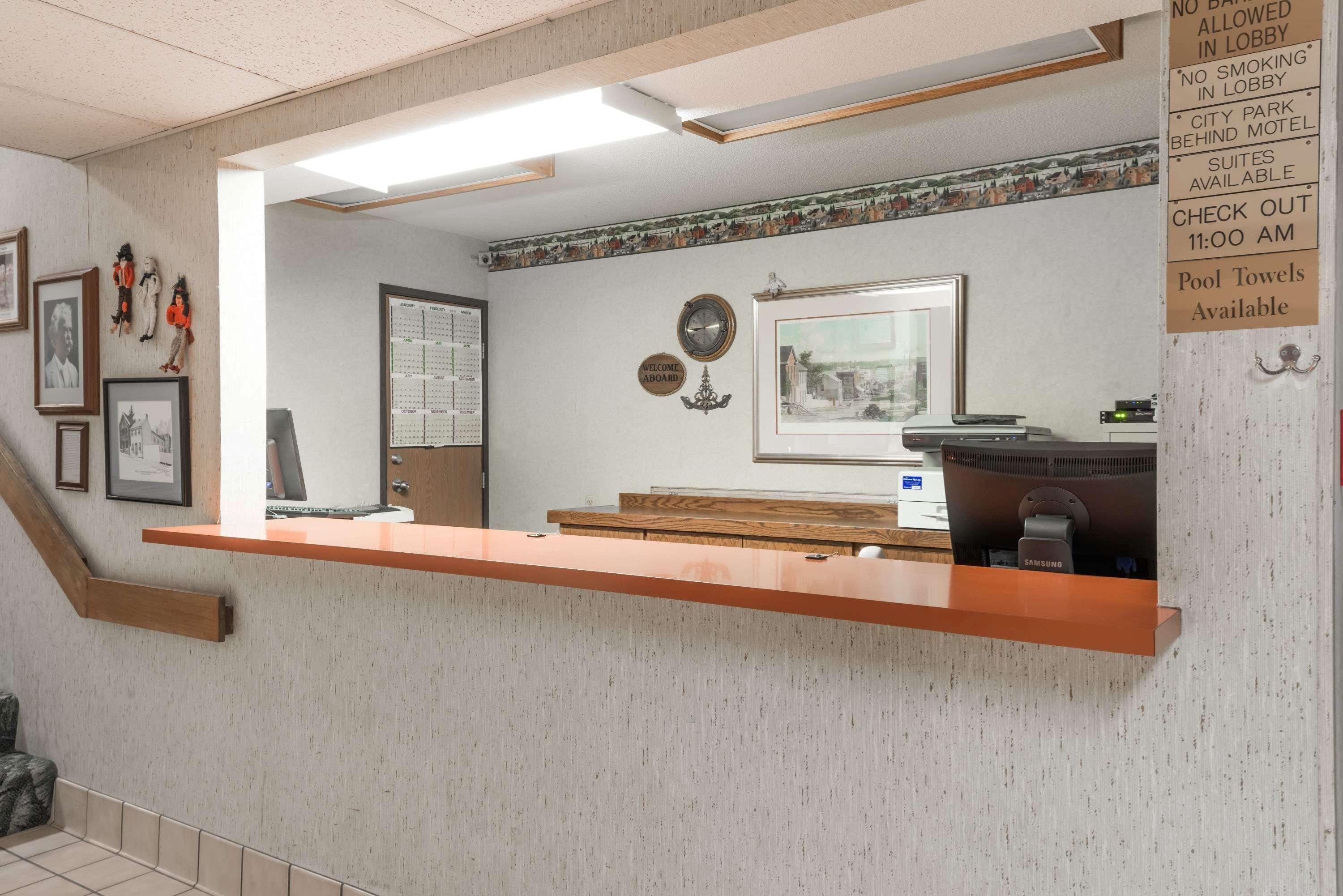 Super 8 By Wyndham Hannibal Esterno foto